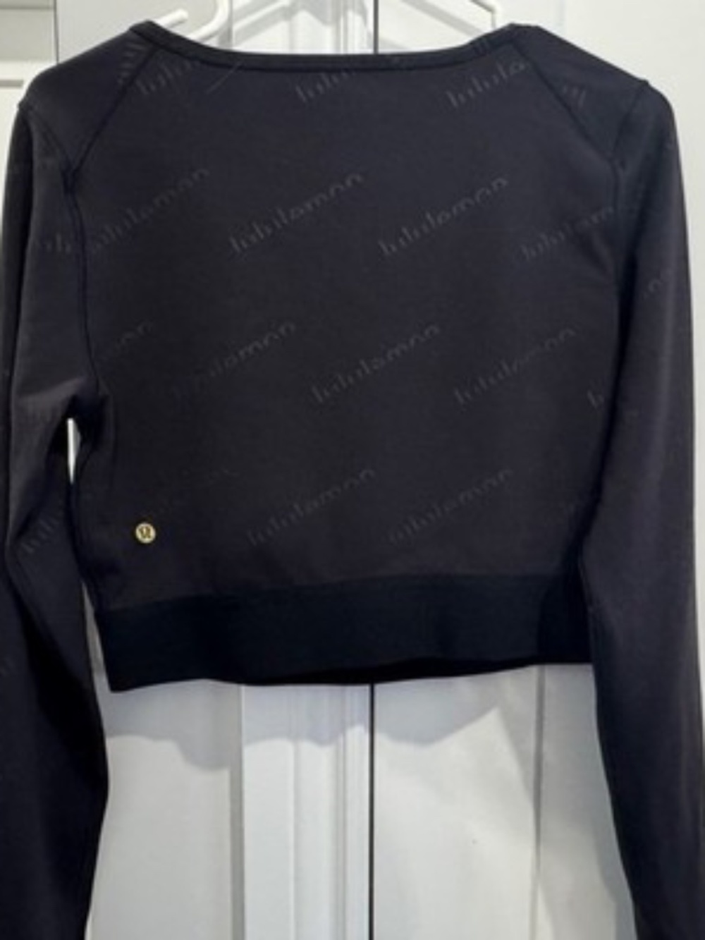 Lululemon Special Edition Wunder Train Cropped Long Sleeve Black Gold Embossed